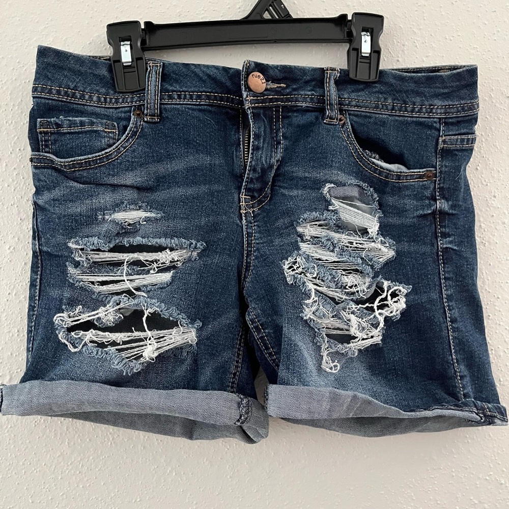 Rue 21 dark wash distressed shorts. Size 7/8. Gently used